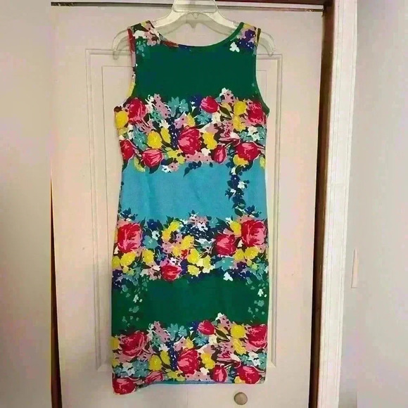 Talbots Dresses & Skirts - Talbots Floral Cotton Stretch seath dress size 10
